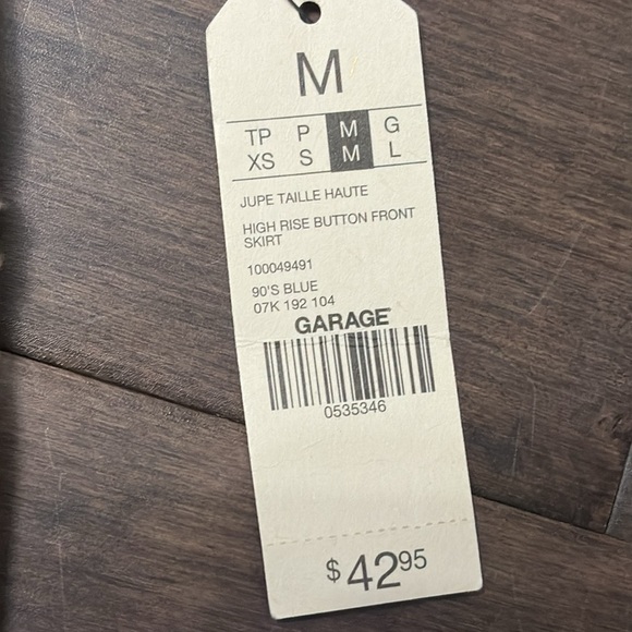 Garage high rise button front Jean denim skirt size medium- blue- brand NEW - Picture 2 of 6